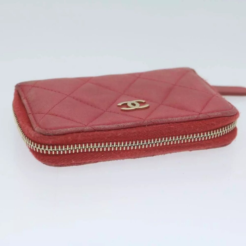 AUTHENTICITY GUARANTEED CHANEL Matelasse Coin Purse Lamb Skin Red CC - Picture 5 of 15